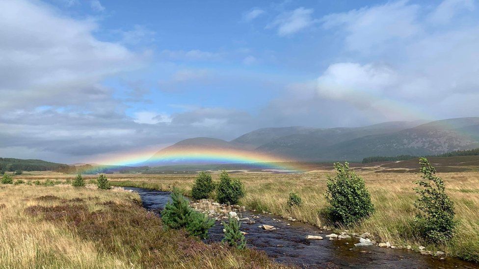 Rainbow between the Showers, Glen Feshie, Highlands, Scotland, Jane Pottie!💙🏴󠁧󠁢󠁳󠁣󠁴󠁿