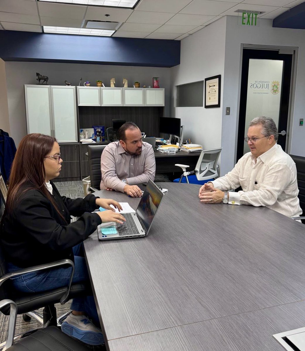 ComJuegosPR's tweet image. Hoy, nuestro director ejecutivo, Lcdo. Juan Carlos Santaella, recibió al presidente del Centro Unido de Detallistas, Dr. Ramón Barquín III, para dialogar sobre la coordinación de alianzas dirigidas a orientar a los comerciantes sobre el marco regulatorio de máquinas tragamonedas.