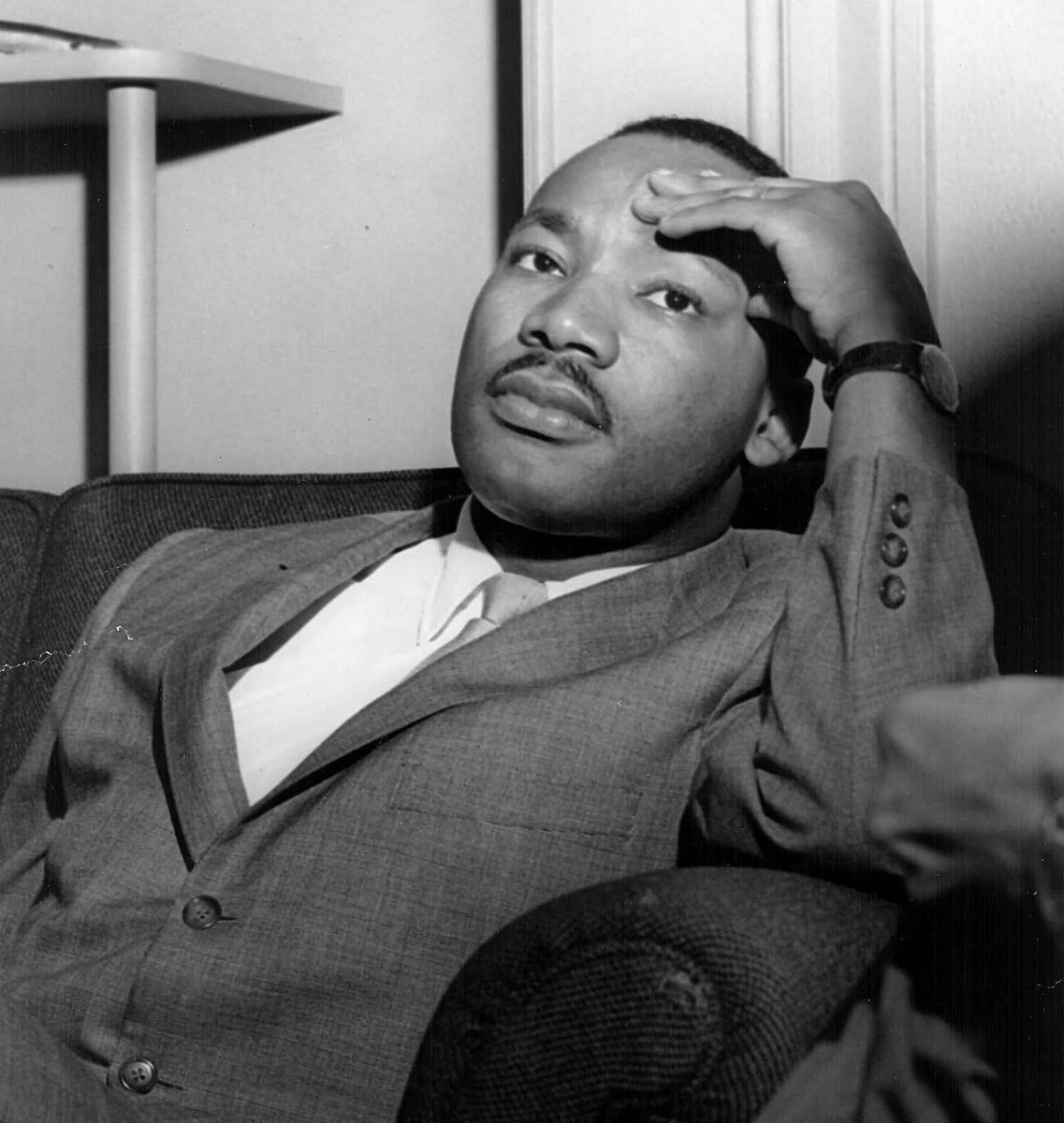 Be A King (@berniceking) on Twitter photo 