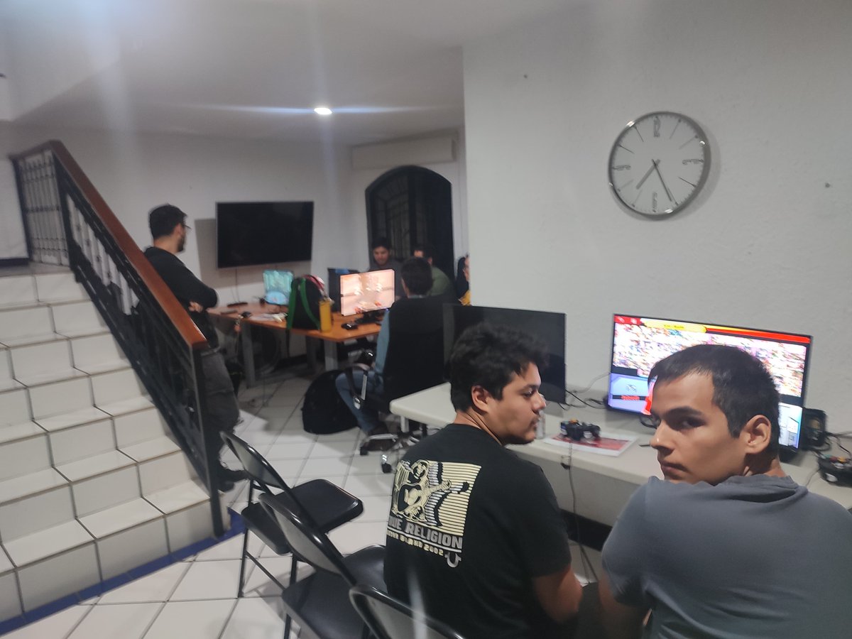Ya en vivo con el  EBA WEEKLY #42 ft. Lubra, Regi, Quintero, Bedgar &amp; más!
twitch.tv/ebagamingtv
start.gg/tournament/eba…
#EBA #UnleashTheBeast #LigaZES #Xzeal