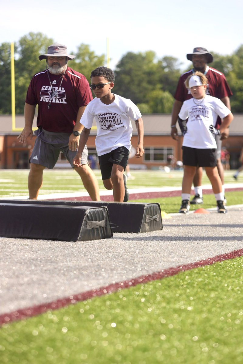 LIONSTRONGFB's tweet image. 2025 Youth Camp!
Future Lions! 🦁
@mindsetmediastd @LionSportsCHS