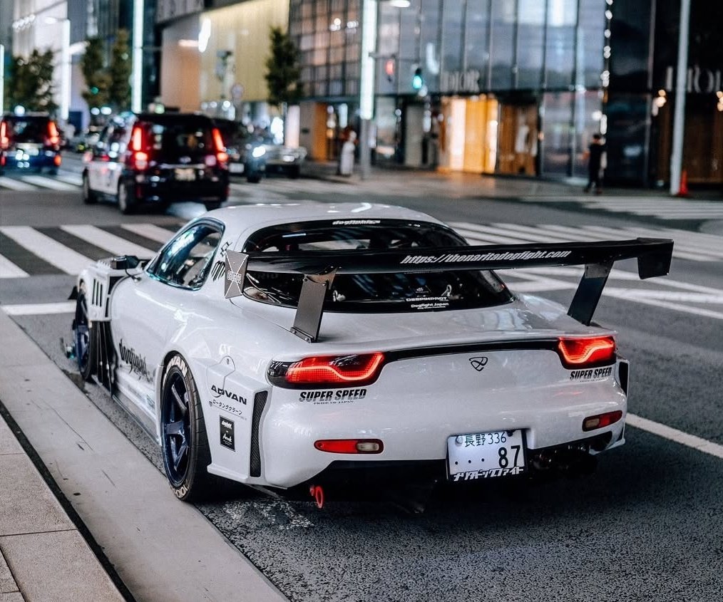autoass's tweet photo. Mazda RX-7 FD https://t.co/qzCH0KoeR2