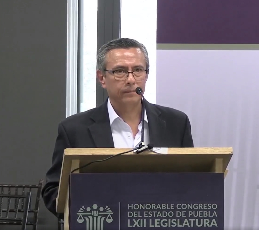aleguillenr's tweet photo. Nuestra participación completa en el foro Libertad de Expresión “Ciberseguridad en Puebla”, llevada a cabo en la sede del Congreso de Puebla.
El art. 480 del Código Penal local debe ser derogado porque atenta contra la libertad de expresión e inhibe la denuncia de la corrupción. https://t.co/BRbhjJL1eU