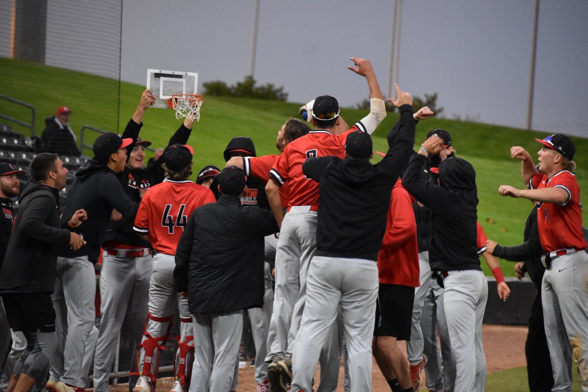 Nolan_fasel17's tweet image. I don’t think I’ll ever meet a more God-fearing, humble, hard working person than Kev. He showed us all what it took to be successful in life day in, day out. Time to break heavens home run record now Kev, until we meet again brotha ❤️