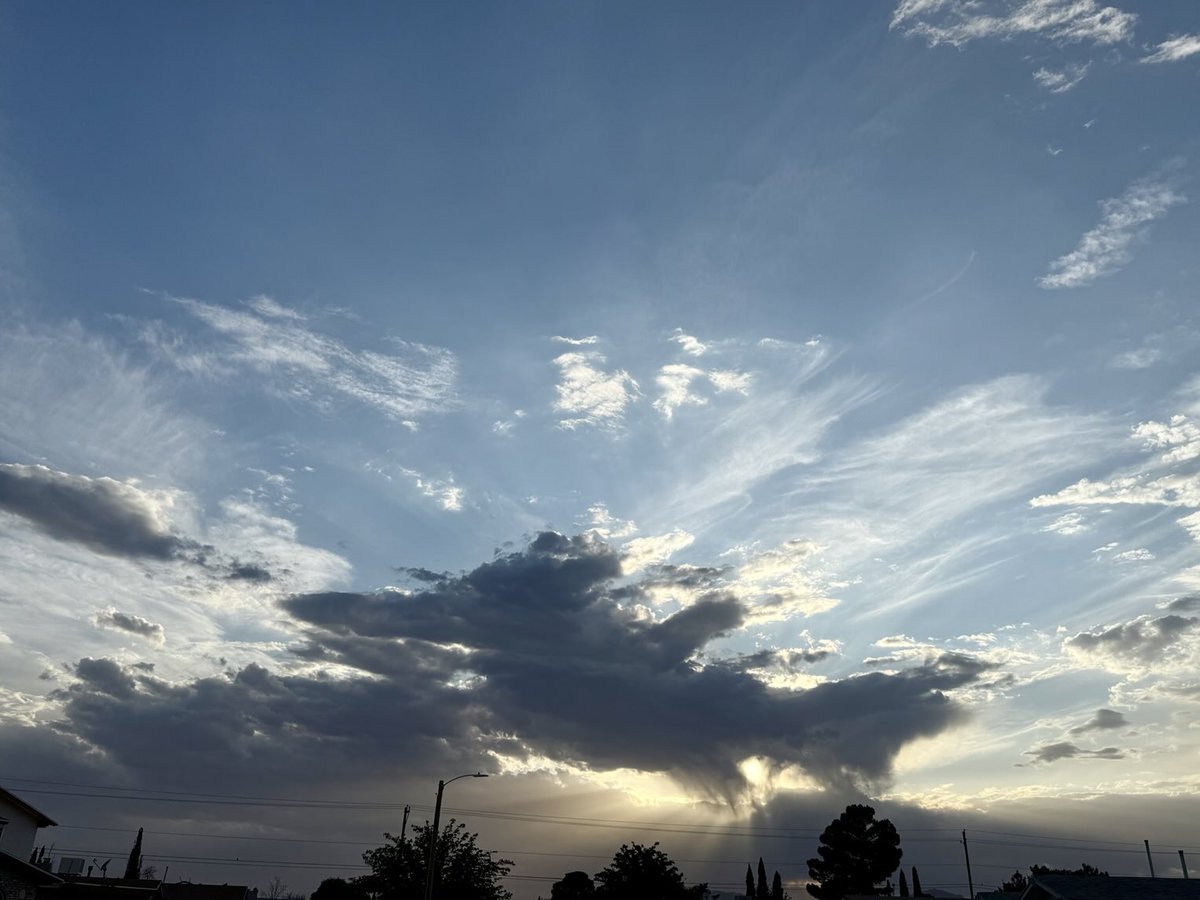 Vic Kolenc (@vickolenc) on Twitter photo Beautiful cloud action with the first sunset of summer 2025 in El Paso, <a href="/NWSElPaso/">NWS El Paso</a> <a href="/elpasotimes/">El Paso Times</a> <a href="/ABC7StormTRACK/">KVIA ABC7 StormTRACK</a> <a href="/KTSMtv/">KTSM 9 News</a> Beautiful cloud action with the first sunset of summer 2025 in El Paso, <a href="/NWSElPaso/">NWS El Paso</a> <a href="/elpasotimes/">El Paso Times</a> <a href="/ABC7StormTRACK/">KVIA ABC7 StormTRACK</a> <a href="/KTSMtv/">KTSM 9 News</a>