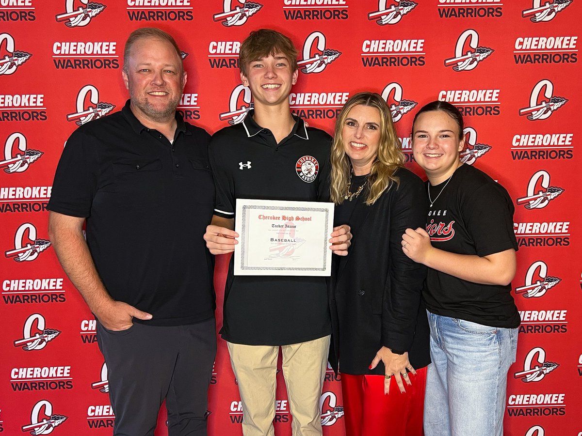 Tucker Isaacs (@tuckerisaacs1) on Twitter photo 