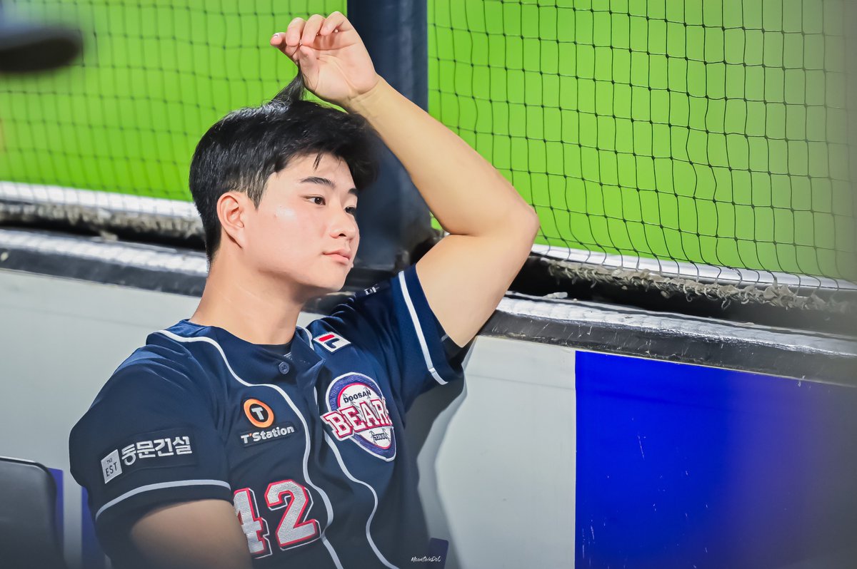 240817 수원
오랜만에 원정지강 올리고싶어서..🐻
#두산베어스 #최지강