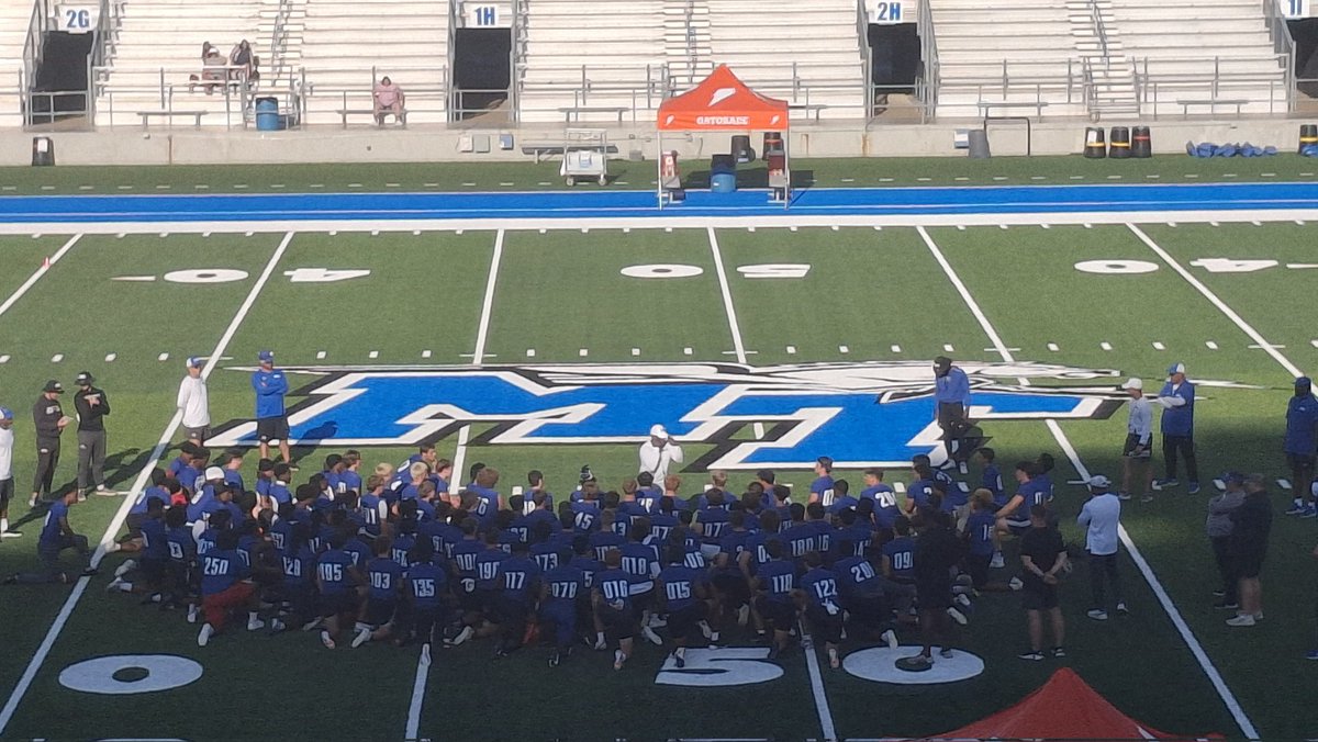 TonyRichh's tweet image. These kids represented Memphis well today at MTSU camp. They will face each other this season. Go luck to both of you @j_spencer08 @DarriusBaldwin3. @MTFB_Recruiting @CoachDerekMason @morganjohs_123 @MelroseFootball