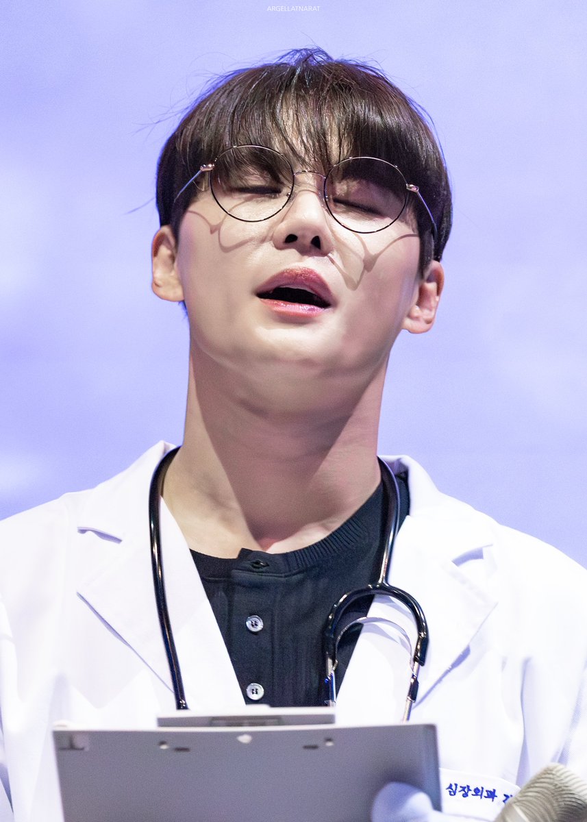 250620 김준수 콘서트 무비 챕터원 레크리에이션 1주년 기념상영 무대인사
#김준수 #XIA #준수 #시아준수 #JUNSU #KIMJUNSU #ジュンス #레크콘 #샤네마

준수로운 전공의 생활