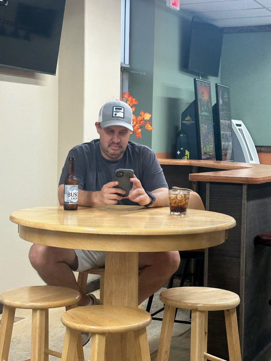 David Tracker tweet media