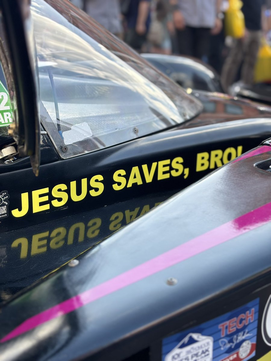 vert82 archive tweet media