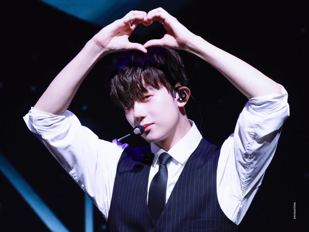 enchanting514's tweet image. 250620
OX:N 1st [N] SHOWCASE
[EVERYONE&apos;S CHAPTER 1] 

#YECHAN #예찬 #YECHANI
#OMEGA_X #오메가엑스
#OX_N #오엑스엔