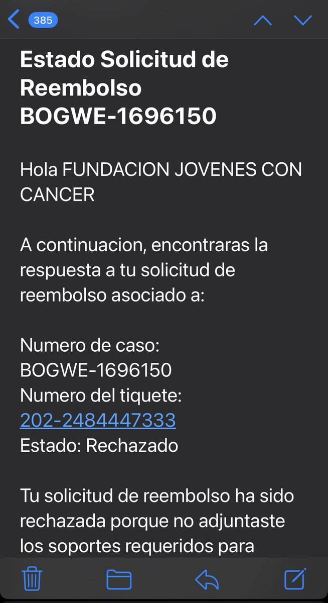 Señores <a href="/avianca/">avianca</a>  2 veces niegan un reembolso sustentado o al menos cambio de fecha pese a que estamos adjuntando certificado médicos con sello y con la debida anticipación <a href="/IATA/">IATA</a>
