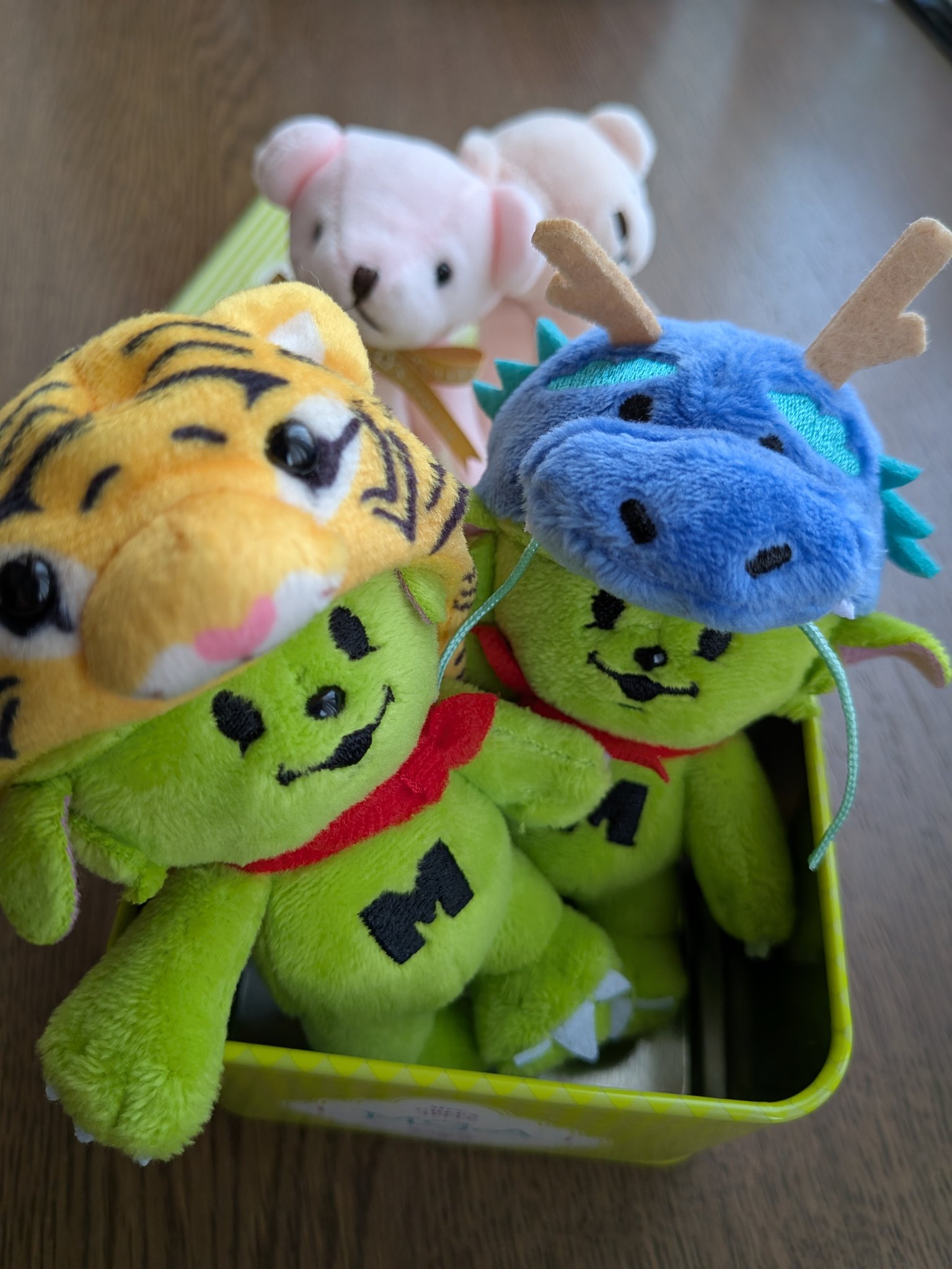 MGA メメルキーホルダー Ringo Jam 8th Anniversary MEMERU Plush Toy Keyholder | TOoKA