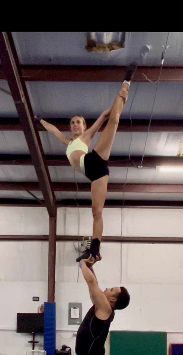 Avery Baker (@averybcheer) on Twitter photo 