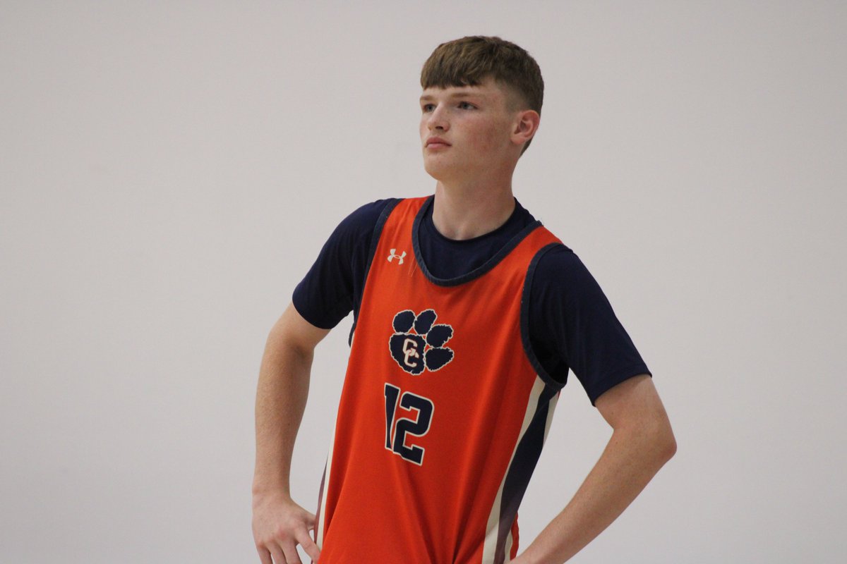 2028 G @JonahMasseyECHS, who transferred to Grayson County from Edmonson County this week, hit what was at the moment a go-ahead three in the game against Marion County. It was his first appearance for the Cougars.