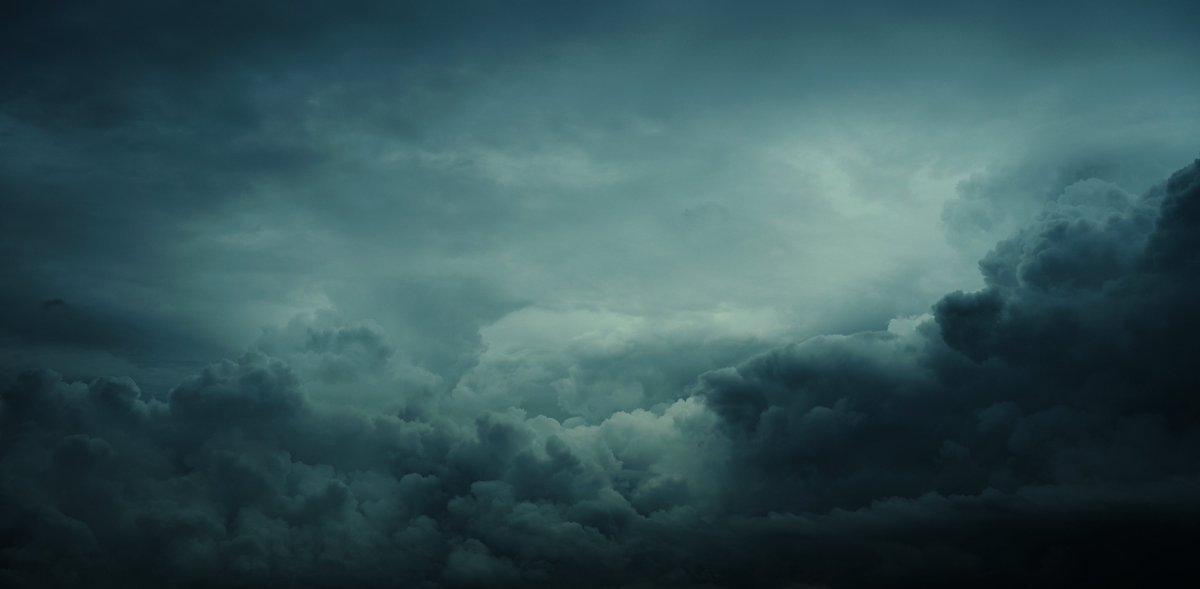 NOTHING_Yukun's tweet image. 📸来自天空⛈️