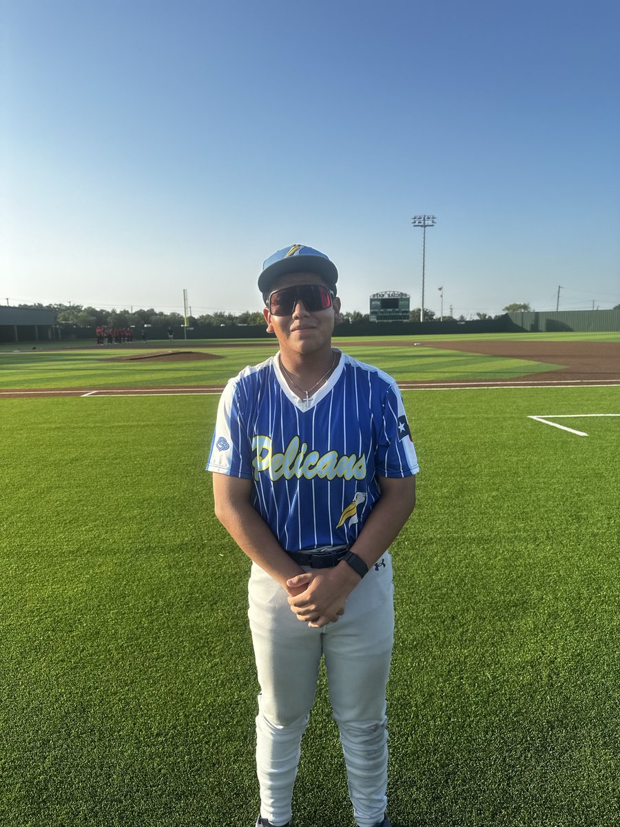✭Five Tool Texas✭ (@fivetooltexas) on Twitter photo #DFWShowdown F: Dallas Pelicans Tovar 12, Texas Spartans 0
PoG: Aaron Silva 3-3, 2B, 3B, 4 RBI
Notable: <a href="/JeremyHearn_5/">Jeremy Hearn</a> 3.1 IP, 3K, H, 0R #DFWShowdown F: Dallas Pelicans Tovar 12, Texas Spartans 0
PoG: Aaron Silva 3-3, 2B, 3B, 4 RBI
Notable: <a href="/JeremyHearn_5/">Jeremy Hearn</a> 3.1 IP, 3K, H, 0R