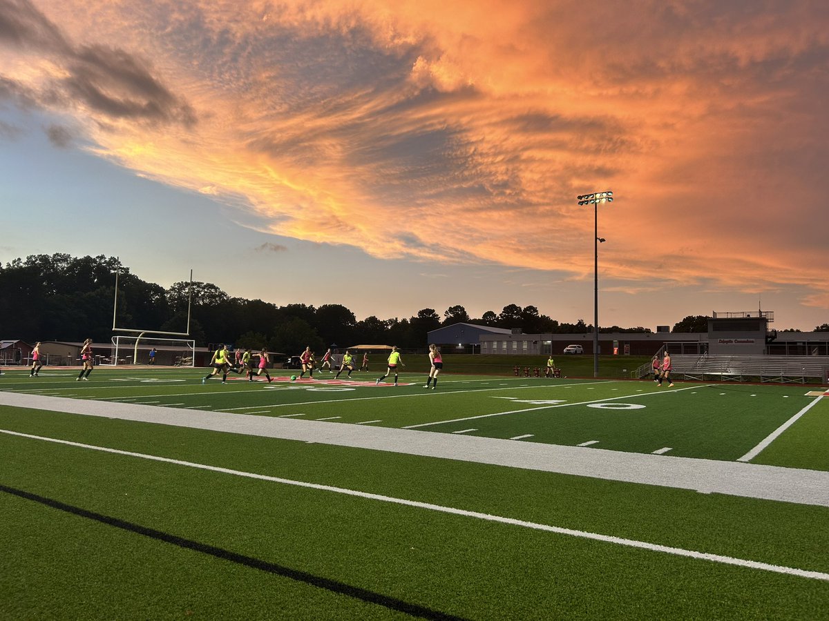 Beautiful night for some soccer. Go Dores!!