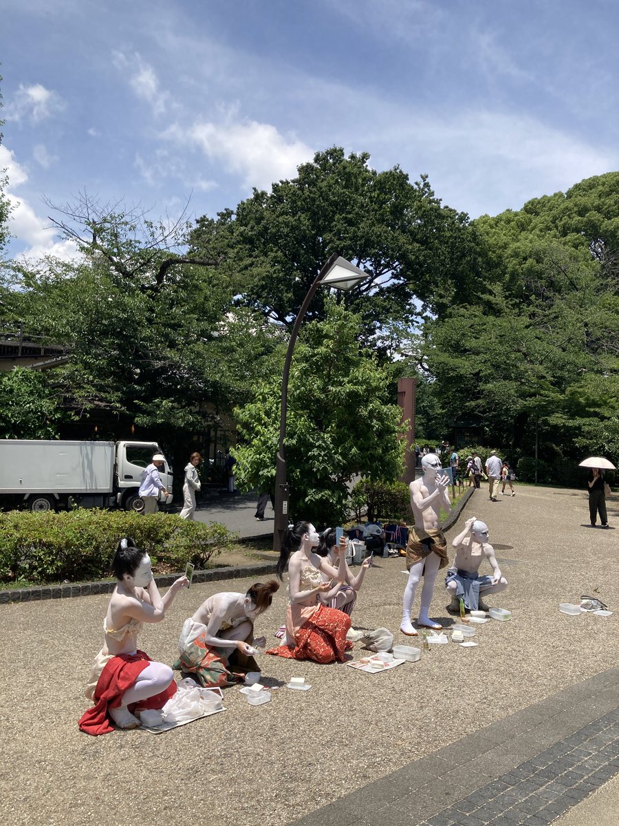 上野公園。ヘブンズアーティスト。