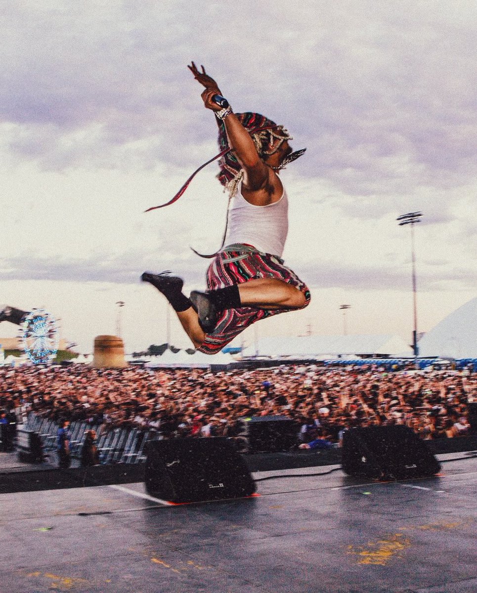 Trippie Redd for <a href="/LyricaLemonade/">Lyrical Lemonade</a> Summer Smash festival 🍋