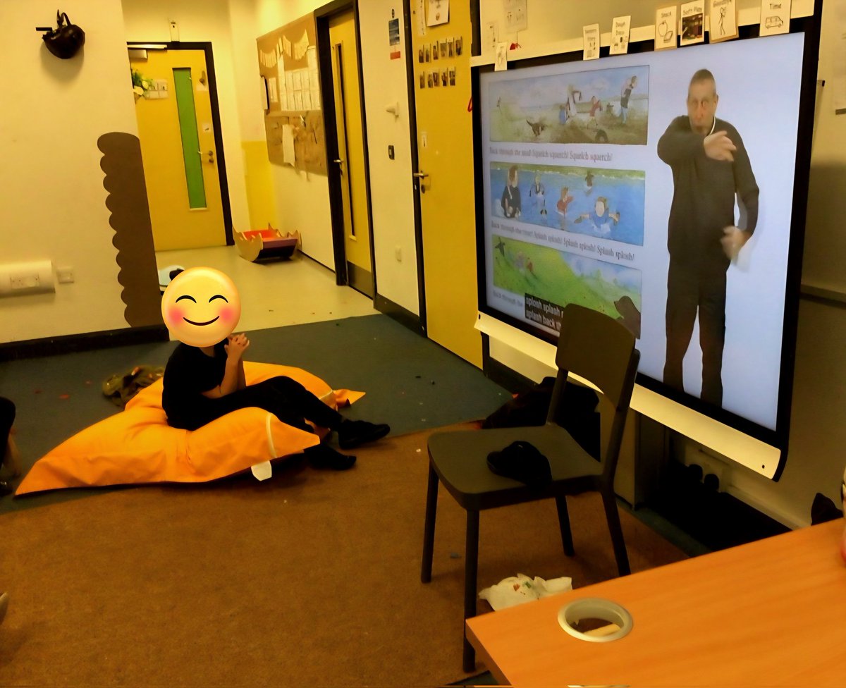 litfanatic's tweet image. Dear @MichaelRosenYes, My daughter goes to special school and often struggles with new concepts and sitting still for long periods of time. Their new book this half term is 'Going On A Bear Hunt' and here she is listening to you and watching you read the book. Thank you 🐻
