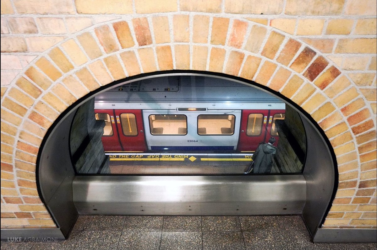 Tube Mapper - Luke Agbaimoni tweet media