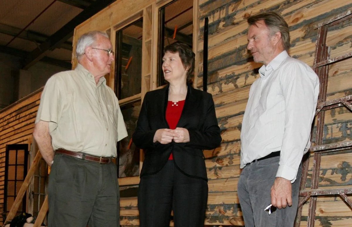 Mr. Kiwi (@mrhilariouskiwi) on Twitter photo Look at these pillars of society. R.I.P. Maurice Gee 💐
<a href="/TwoPaddocks/">Sam Neill</a> <a href="/HelenClarkNZ/">Helen Clark</a> Look at these pillars of society. R.I.P. Maurice Gee 💐
<a href="/TwoPaddocks/">Sam Neill</a> <a href="/HelenClarkNZ/">Helen Clark</a>