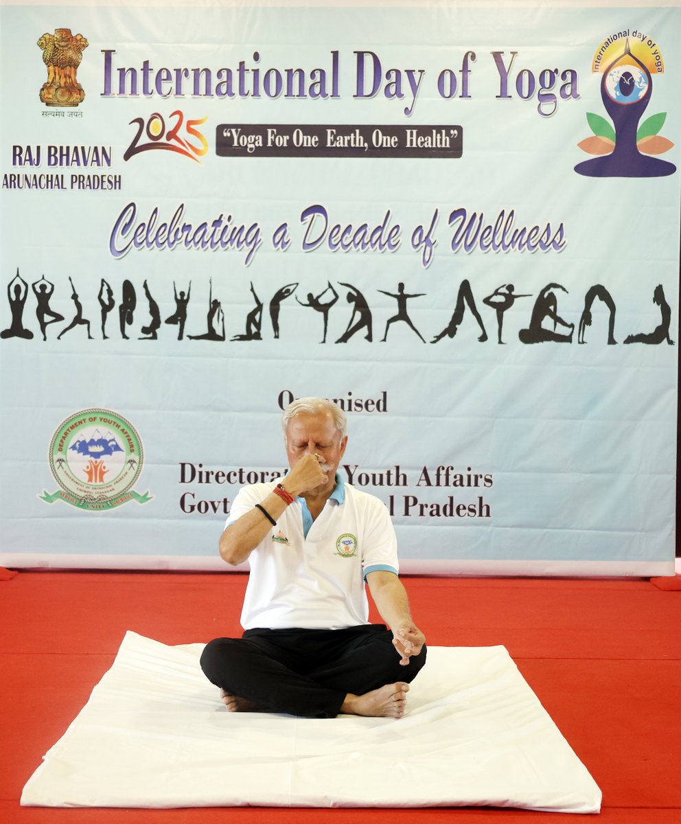 GovParnaik's tweet photo. Greetings on the occasion of 11th International Day of Yoga https://t.co/iHT15wHOu6