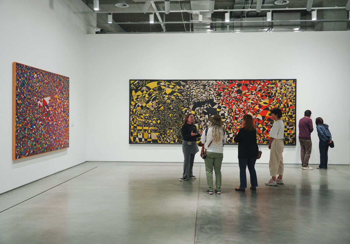 Gün uzun, sanat sizi bekliyor! Bu özel günde İstanbul Modern’in güncel sergilerini gezerek sanat dolu bir gün geçirin. ☀️

—

🌅 The longest day of the year is the perfect time for art. Spend it exploring Istanbul Modern’s current exhibitions and immersing yourself in a world of