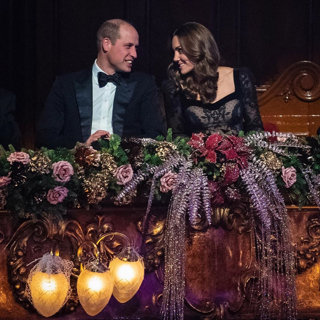 Royal Variety (@royalvariety) on Twitter photo Everyone at Brinsworth House, and the #Variety4Charity family, wish HRH The Prince of Wales <a href="/KensingtonRoyal/">The Prince and Princess of Wales</a>
a very happy birthday today! Thank you for your continued support for our unique charity 馃幁
#PrinceW矛lliamBirthday Everyone at Brinsworth House, and the #Variety4Charity family, wish HRH The Prince of Wales <a href="/KensingtonRoyal/">The Prince and Princess of Wales</a>
a very happy birthday today! Thank you for your continued support for our unique charity 馃幁
#PrinceW矛lliamBirthday