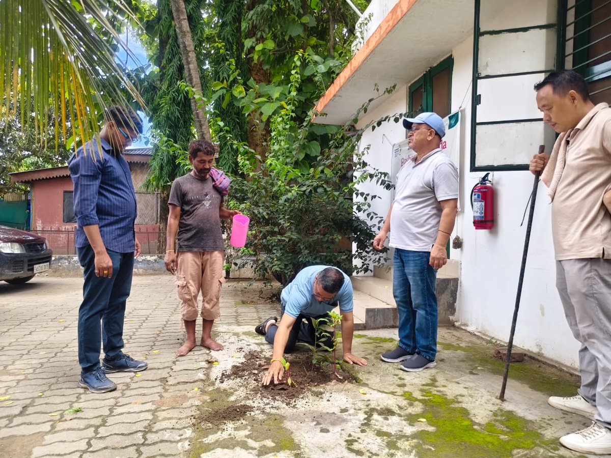 FCI DO Dimapur (@fcidodimapur) on Twitter photo On the occasion of the #InternationalYogaDay2025 FCI DO Dimapur under the leadership of Divisional Manager organized plantation drive under 'Ek Ped Maa ke Naam' campaign at FSD Dimapur on 21.06.25. <a href="/FciNagaland/">FCI Nagaland</a> <a href="/fci_ne/">Food Corporation of India, Zonal Office(NE)</a> #YogaForOneEarthOneHealth #EkPedMaaKeNaam On the occasion of the #InternationalYogaDay2025 FCI DO Dimapur under the leadership of Divisional Manager organized plantation drive under 'Ek Ped Maa ke Naam' campaign at FSD Dimapur on 21.06.25. <a href="/FciNagaland/">FCI Nagaland</a> <a href="/fci_ne/">Food Corporation of India, Zonal Office(NE)</a> #YogaForOneEarthOneHealth #EkPedMaaKeNaam