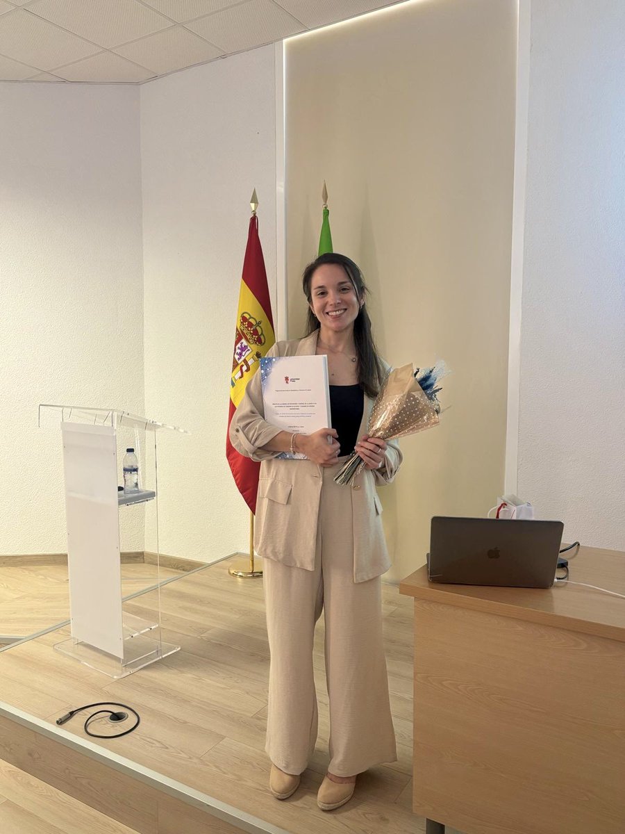 Lorena Botella tweet media