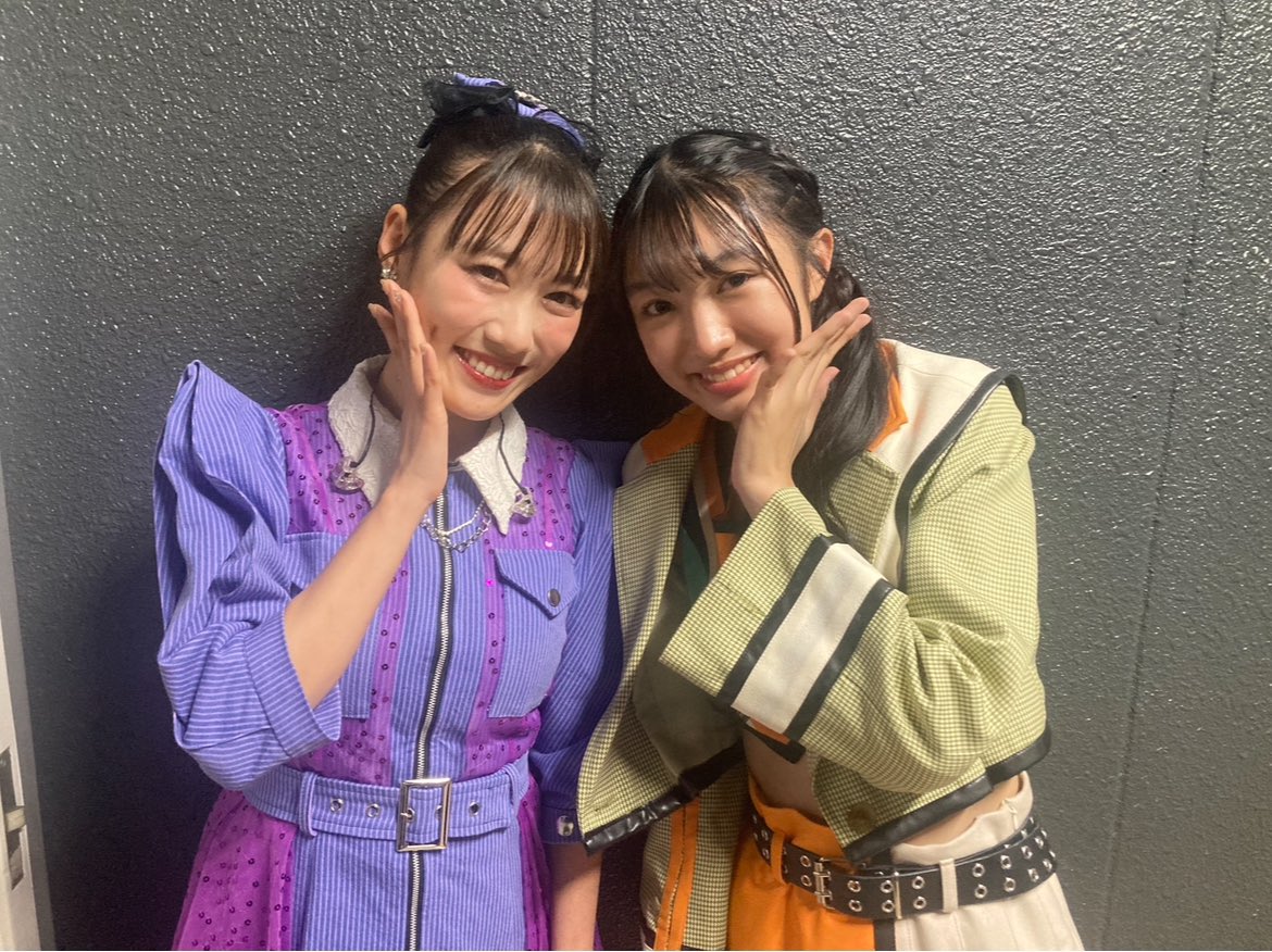 高城れにちゃんお誕生日おめでとうございます💜
れにちゃんの笑顔も優しさも歌声も全部が大好きです💭
いつもお会いするたびにニコッとしてくれて嬉しすぎです🥹
またれにちゃんにお会いできるよう頑張ります!
素敵な一年になりますように🫶

#高城れに 様 #高城れに生誕祭