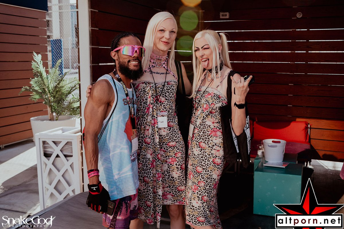 AltPornNet (@altpornnet) on Twitter photo AltStar Expo 2025: Pool Party Pics by SnakeGod
See the Post βΊ altporn.net/news/2025/06/2β¦
Featuring: <a href="/SnakeGodPhotos/">IG @SnakeGodPhotos πππΏ #FMTY</a> <a href="/AltStarMag/">AltStarMag</a> <a href="/AJ_Fresh_XXX/">AJ Fresh π€΄πΏπ¨π</a> <a href="/RobinCoffins/">βROBIN 'Mommy' COFFINSβ</a> <a href="/SarinaHavok/">β½ Sarina Havok βΎ</a> AltStar Expo 2025: Pool Party Pics by SnakeGod
See the Post βΊ altporn.net/news/2025/06/2β¦
Featuring: <a href="/SnakeGodPhotos/">IG @SnakeGodPhotos πππΏ #FMTY</a> <a href="/AltStarMag/">AltStarMag</a> <a href="/AJ_Fresh_XXX/">AJ Fresh π€΄πΏπ¨π</a> <a href="/RobinCoffins/">βROBIN 'Mommy' COFFINSβ</a> <a href="/SarinaHavok/">β½ Sarina Havok βΎ</a>