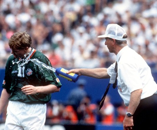 90s Football tweet media