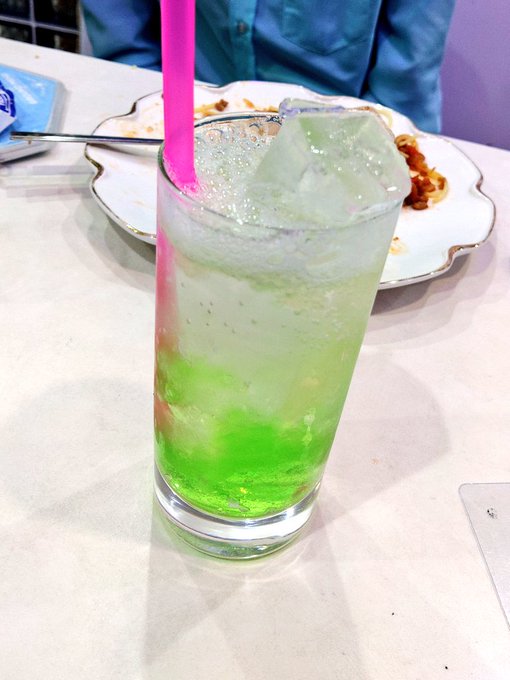 雪国のお絵かきメイドカフェらてめぃどのツイート