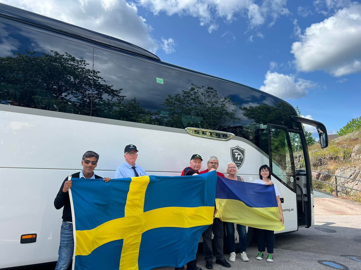 Now a bus from Sweden has gone to Ukraine to pick up children who need to rest in Sweden at a camp for 2 weeks in the Swedish countryside. I look forward to being a volunteer and giving them a fantastic stay here in Sweden 🇸🇪♥️🇺🇦
