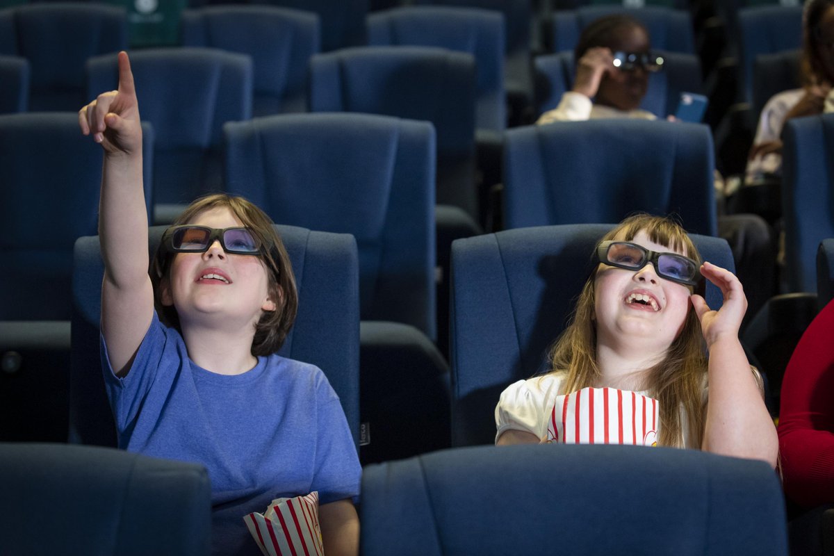 sciencemuseum's tweet image. Looking to beat the heat? We’ve got you covered 🌞
🍦 Grab delicious freshly made milkshakes and ice cream tubs from our much-loved Shake Bar on level 3
🆒 IMAX: The Ronson Theatre is fully air-conditioned, so you can cool off while you enjoy a spectacular 3D documentary
🩺…