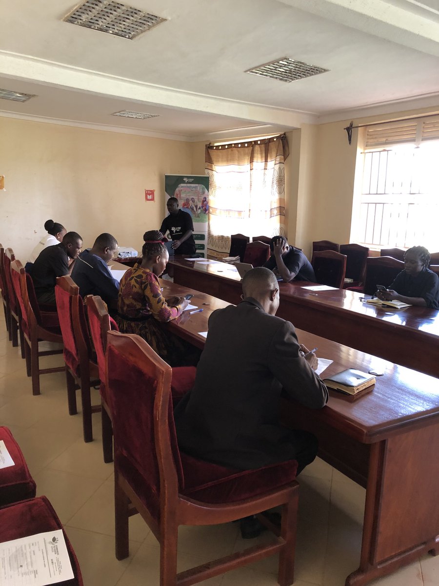 Cty_Africa's tweet image. Today in Mayuge District, 

Cty-Africa's Trainer of Trainees program unites delegates from local schools to empower environmentally smart leaders for a sustainable Africa! 

Join the movement! 

#CtyAfrica #SecuringTheFuture #GreenLeaders #ClimateAction #SustainableAfrica