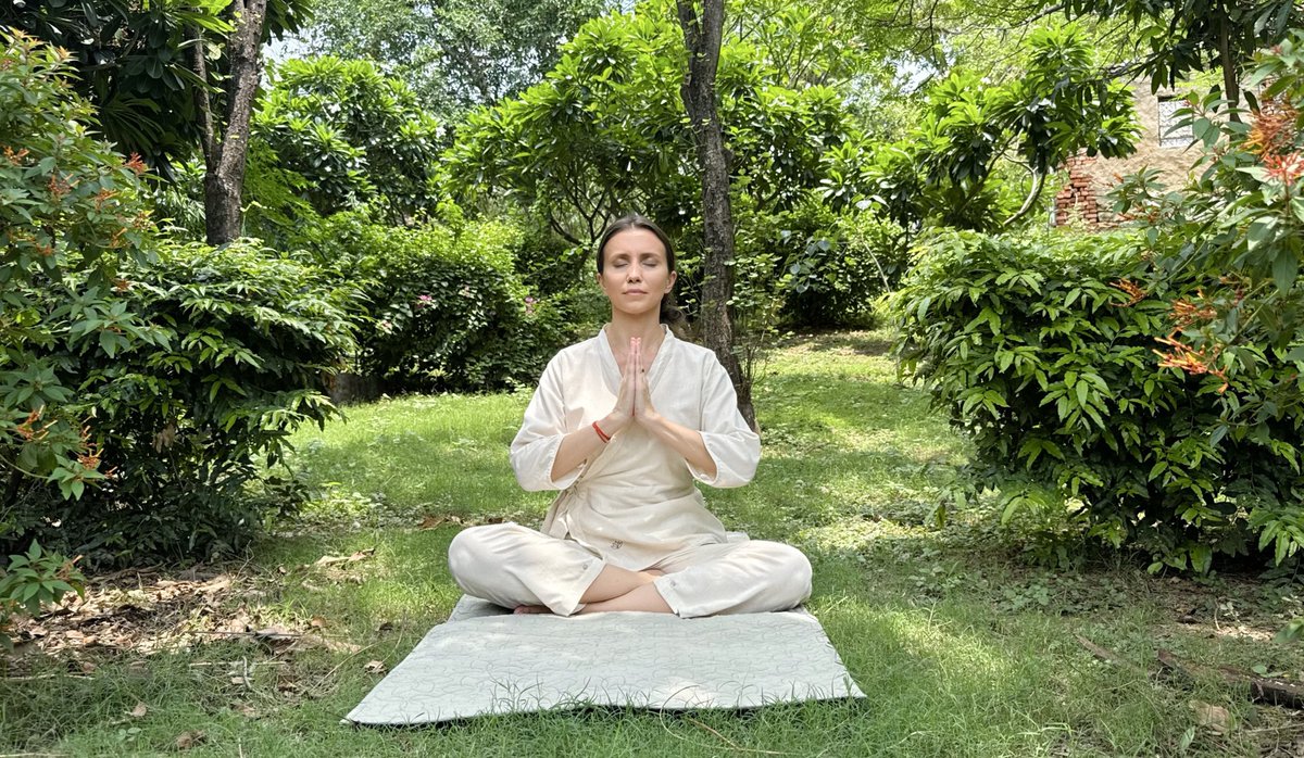 Ana Taban (@ana_taban) on Twitter photo #InternationalDayOfYoga When you own your breath, no one can steal your peace. If you don’t practice #yoga yet, start today — it’s truly life-changing. 🤍
#IDY2025
<a href="/MEAIndia/">Randhir Jaiswal</a> #InternationalDayOfYoga When you own your breath, no one can steal your peace. If you don’t practice #yoga yet, start today — it’s truly life-changing. 🤍
#IDY2025
<a href="/MEAIndia/">Randhir Jaiswal</a>