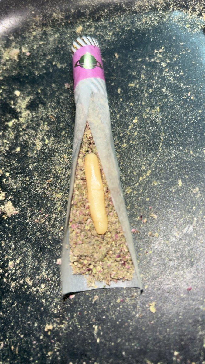 DavidRtwelveone's tweet image. Hash hole for the night cap