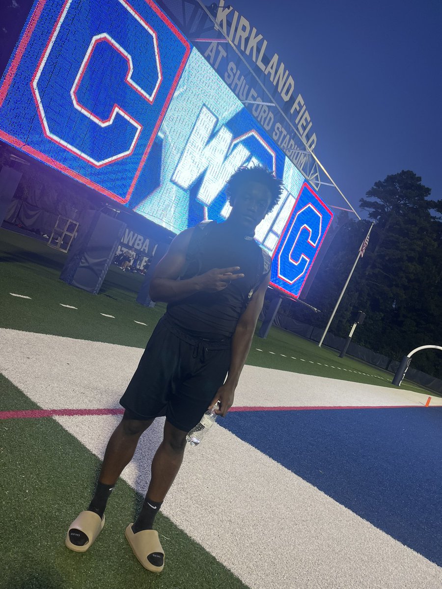 _CallMeJ5's tweet image. Had a great camp tonight at @CatawbaFootball 💪🏾 Really gained alot of knowledge! Thank you @Coach_Overman for the tips tonight