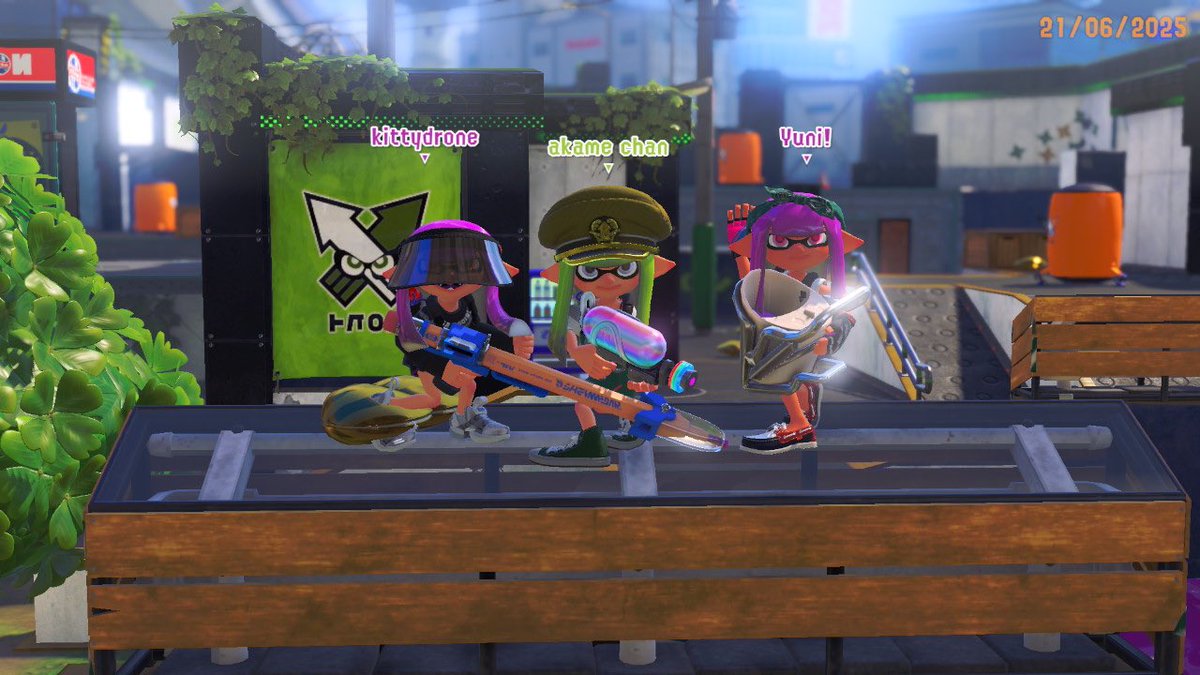 Won shark tank with 
<a href="/Todyyyyy3/">ちずこ</a> 
<a href="/Kayorakame/">kayora</a> 
<a href="/Raiki_spl/">Raiki</a> 
🦈 
(Ty yuni cheerleader)