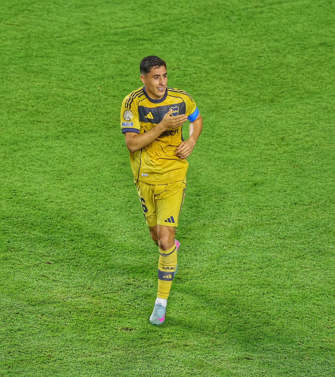 te pertenezco, Miguel Ángel Merentiel.