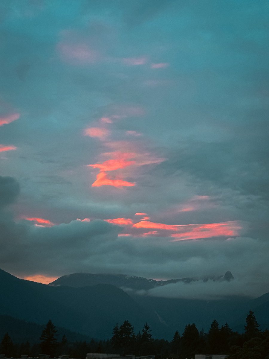 دل آسمون خون شد مثل دل ما …
#ایران #ونکوور