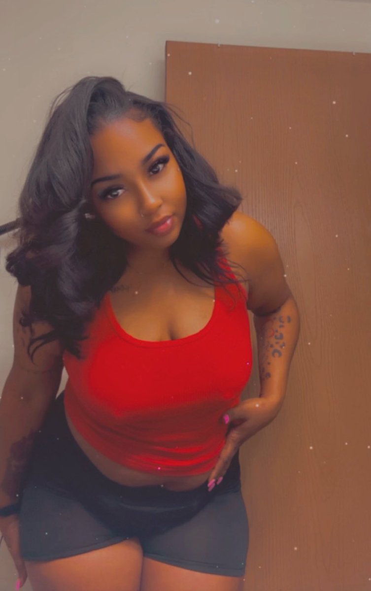 ✨ Mrs. Trendsetter ✨ tweet media