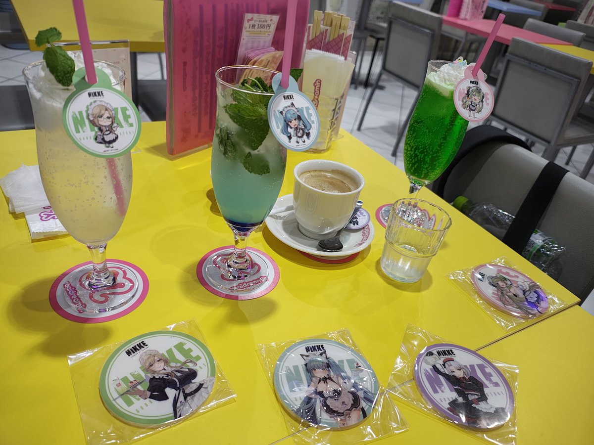 _MURAMASA_half's tweet photo. #NIKKEめいどりーみん
一万年と二千年ぶりにメイドカフェ行ったわ https://t.co/E7EYmfqlFR