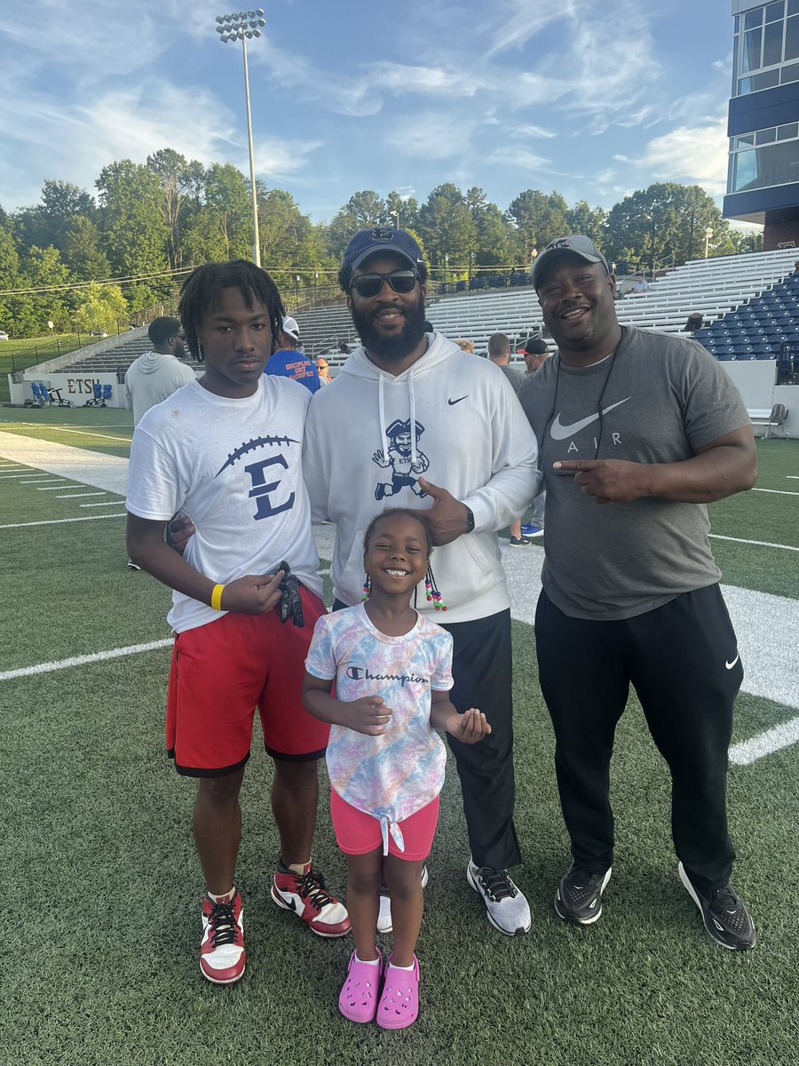 GodmadeAlex's tweet image. I had a great experience today at ETSU football camp.
40 time: 4.34
@StaplesCenter99 @CoachDRuff @CoachMosah @MiddleCollegeFB