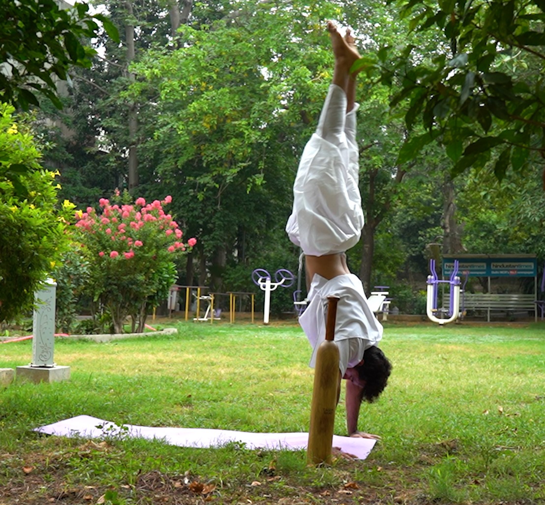 Pradeep Bhandari(प्रदीप भंडारी)🇮🇳 (@pradip103) on Twitter photo After years of practice could hold a handstand on #YogaDay
My journey started in 2015 after PM <a href="/narendramodi/">Narendra Modi</a> ji's vision inspired millions of youngsters like me.
It motivated me to include Yoga also in my fitness routine. After years of practice could hold a handstand on #YogaDay
My journey started in 2015 after PM <a href="/narendramodi/">Narendra Modi</a> ji's vision inspired millions of youngsters like me.
It motivated me to include Yoga also in my fitness routine.